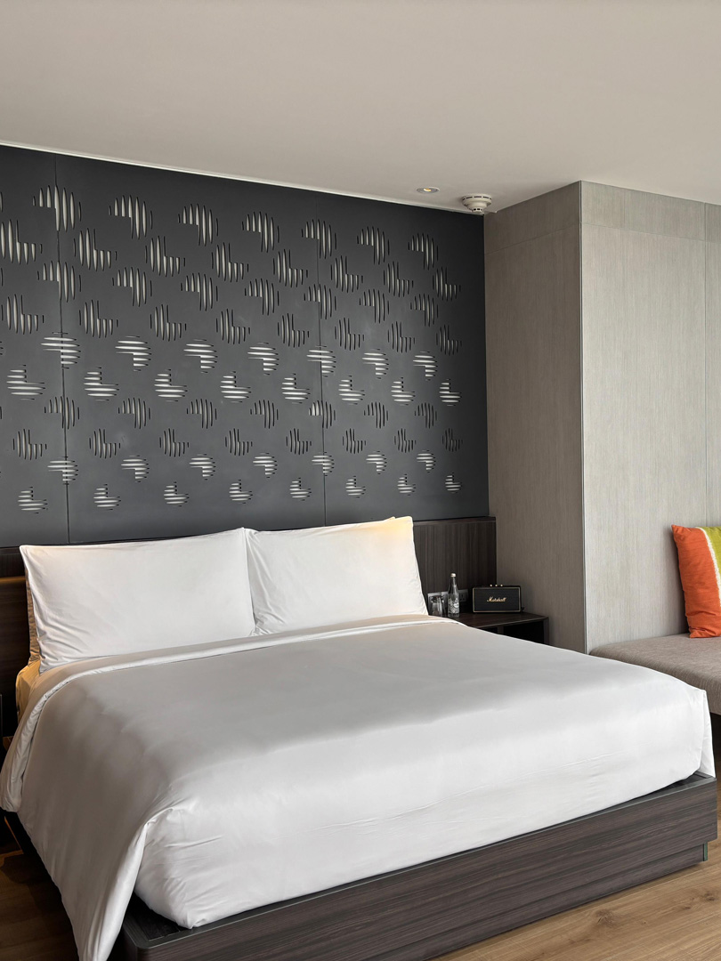 Signature Room